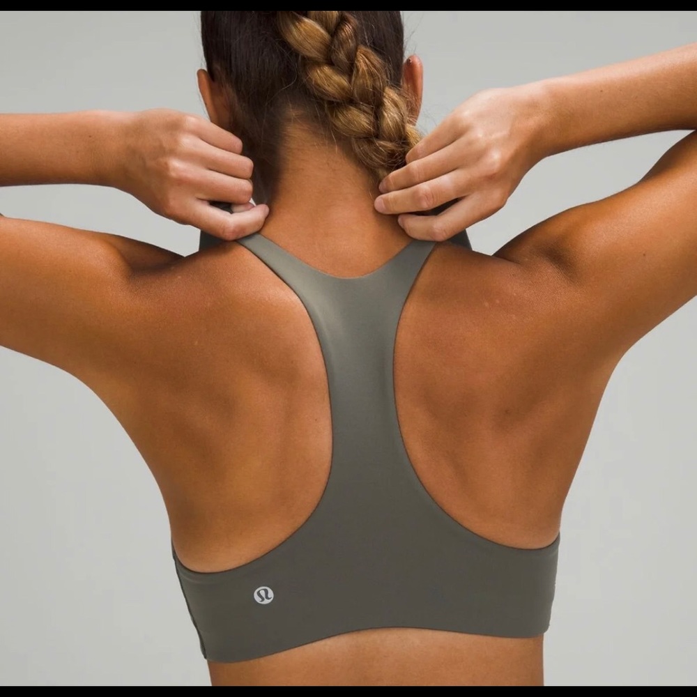 Nwt Lululemon in alignment racerback bra 8